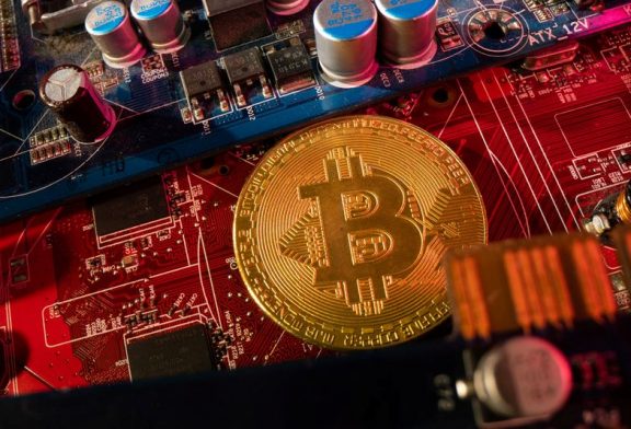 Bitcoin falls 7.2% to $26,634