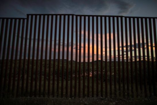 Lawsuit challenges Texas efforts to restrict illegal border crossings