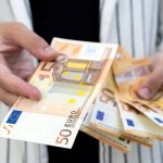 Analysis-Euro area governments smash bond sale records in hefty funding year