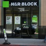 H&R Block accused of deceptive marketing over ads for free tax-filing