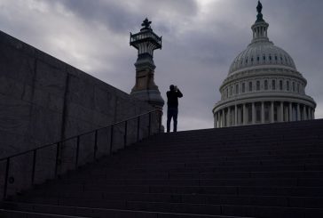 'Chaotic' US Congress hurtles toward new government shutdown deadline