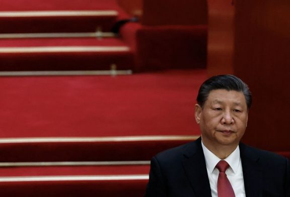 China's Xi Jinping to meet with American executives on Wednesday, sources say