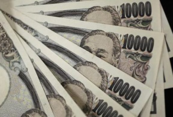 Asia FX firms with Powell in focus; yen rises as BOJ’s Ueda talks rate hikes