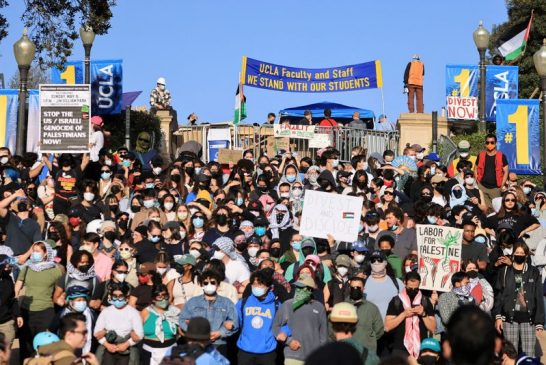 Biden faces a tough balancing act as campus protests over Gaza escalate