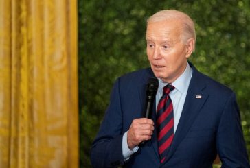 Biden vetoes bid to repeal US labor board rule on contract, franchise workers