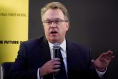 Fed's Williams says 2% inflation target 'critical'