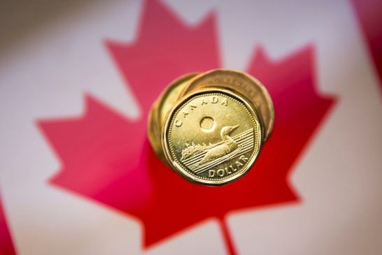 Canadian dollar outlook dims on expected interest rate divergence