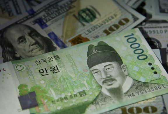 South Korea expands currency swap with pension fund as won tumbles