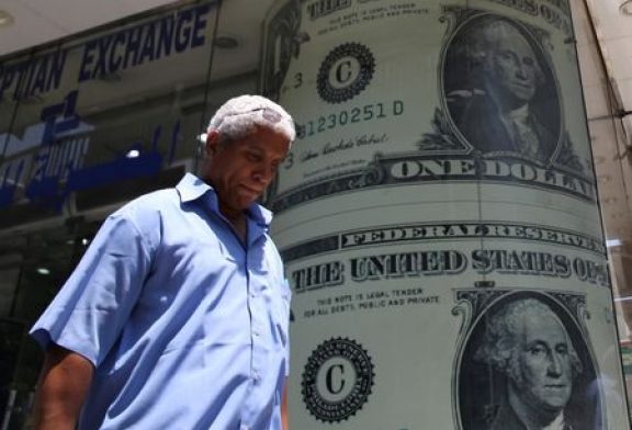 Dollar strengthens ahead of key payrolls release; Middle East turmoil helps