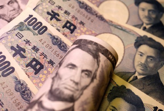 Dollar steady on US jobs relief, yen heads for first weekly drop in six