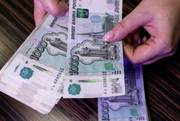 Russian rouble touches 10-month low vs dollar following Kursk attack