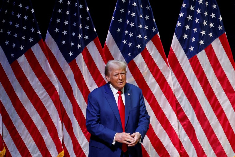 © Reuters. Republican presidential nominee and former U.S. President Donald Trump attends a campaign event in Asheville, North Carolina, U.S. August 14, 2024. REUTERS/Jonathan Drake