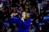 Kamala Harris to cap Democratic convention with historic speech