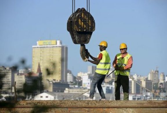 Zambia central bank holds key rate, citing impact of drought