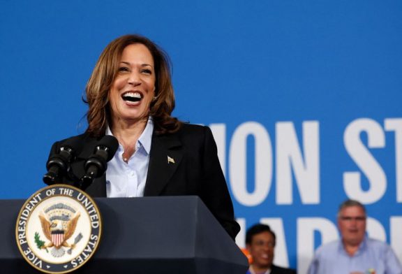 Hispanic voters give Harris edge on healthcare, climate, Reuters/Ipsos poll shows