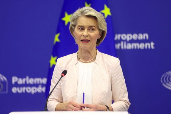 Von der Leyen names European Commission's new top team