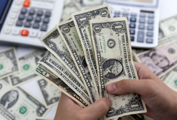 Dollar cedes to yen ahead of Fed decision