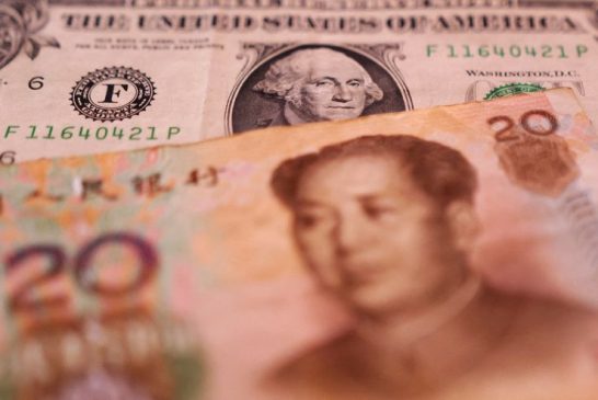 Bullish bets steady on Asian currencies as Fed easing bets soften dollar, Reuters poll shows