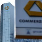 Germany must oppose UniCredit takeover of Commerzbank, bank employees and union warn