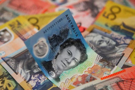 Buy the Aussie dollar on Chinese support - HSBC