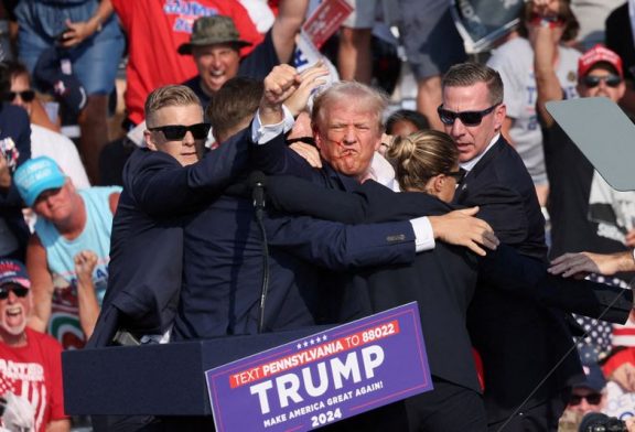 Trump appears before large crowd at site of assassination attempt in Pennsylvania