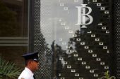 Indonesia central bank holds rates as global uncertainties re-emerge