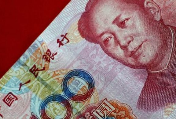 Asia FX weak, Chinese yuan hits 4-mth low on Trump tariff threats