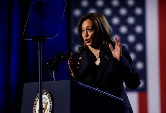 Harris joins line of politicians appearing on 'Saturday Night Live'