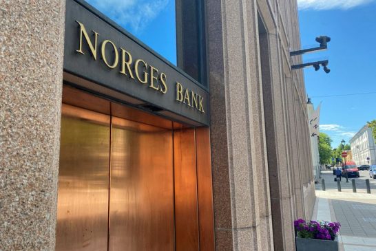 Norway keeps interest rate at 16-year high, says restrictive policy needed