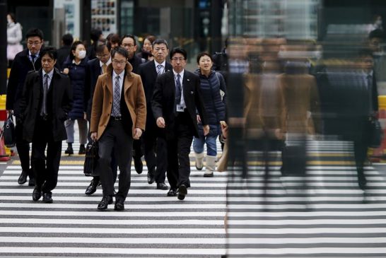 Japan considering raising income tax threshold in fresh economic stimulus