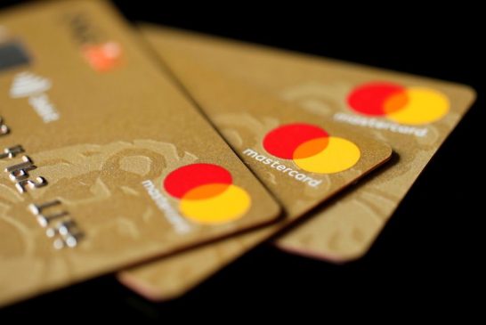 US judge won't revive rule capping credit card late fees at $8