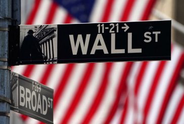 Wall Street ends lower, capping a banner year